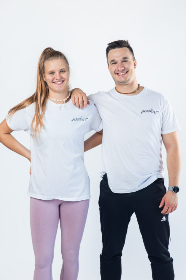 Biały Akro T-shirt- klasyk - obrazek 4