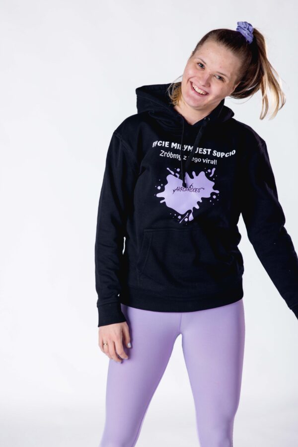 Czarna Akrobluza - slogan - obrazek 2